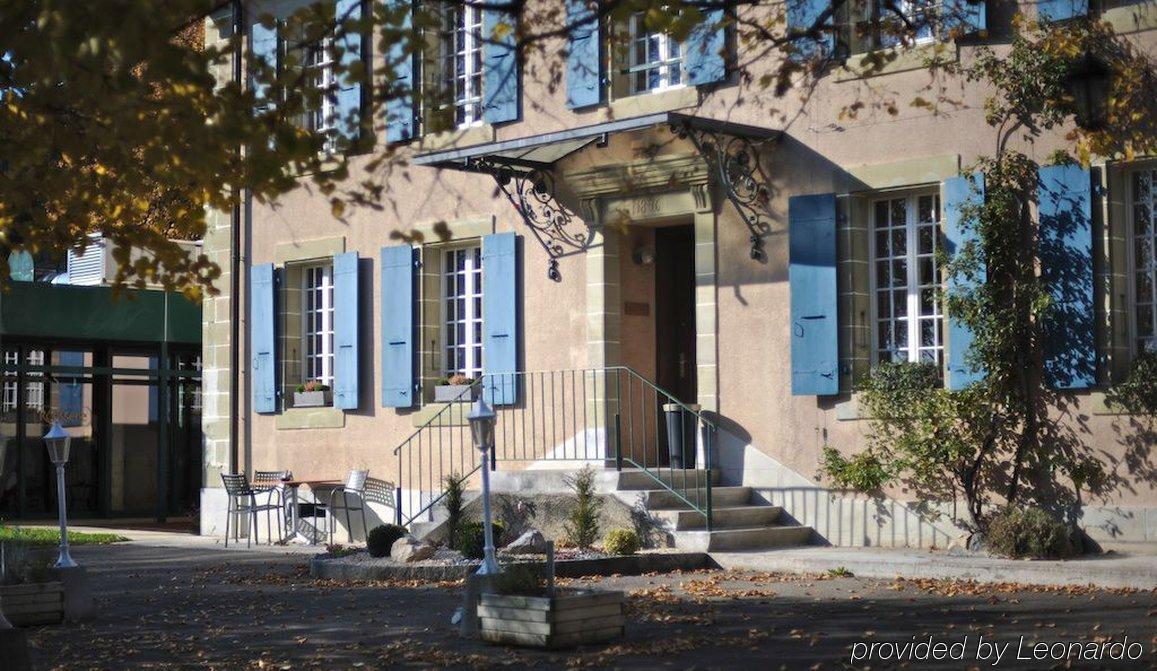 Hostellerie Les Chevreuils Lausanne Luaran gambar
